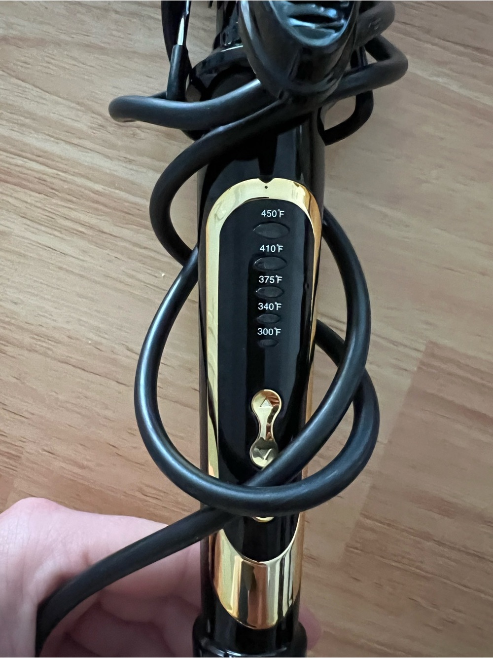 Black and Gold Flat Iron Hair Straightener with Adjustable Heat